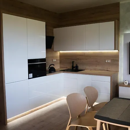Ubytovani V Beskydech - Apartman Kaja Celadna Exterior photo